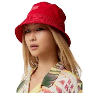 NWT Urban Outfitters Canvas Bucket Hat in red